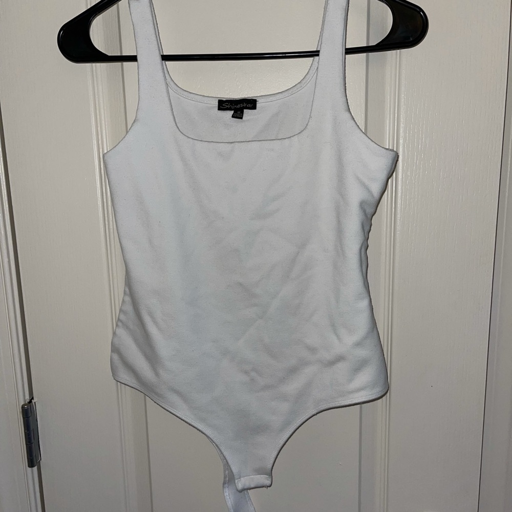 White sleeveless bodysuit